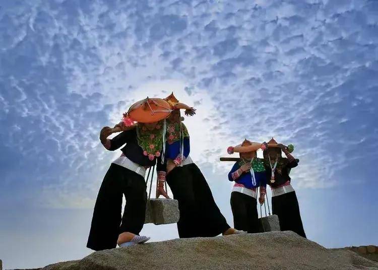 平潭島藍眼淚，霞浦海帶季、船𠂆油漆工、惠安女、山腰鹽廠、潯埔女攝影團